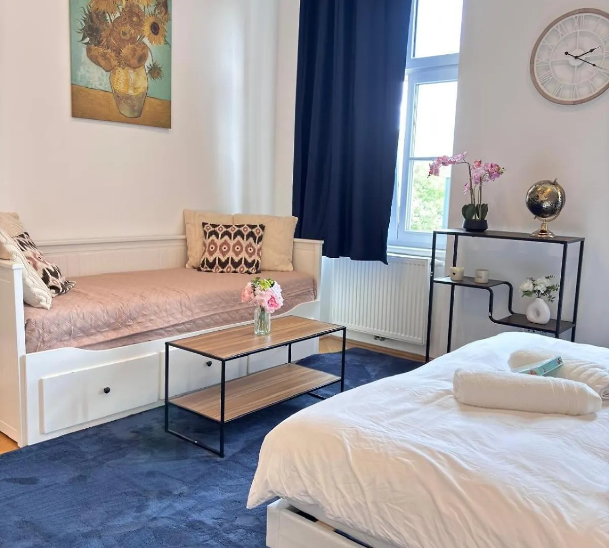 Royalty Zimmer Vienna Austria