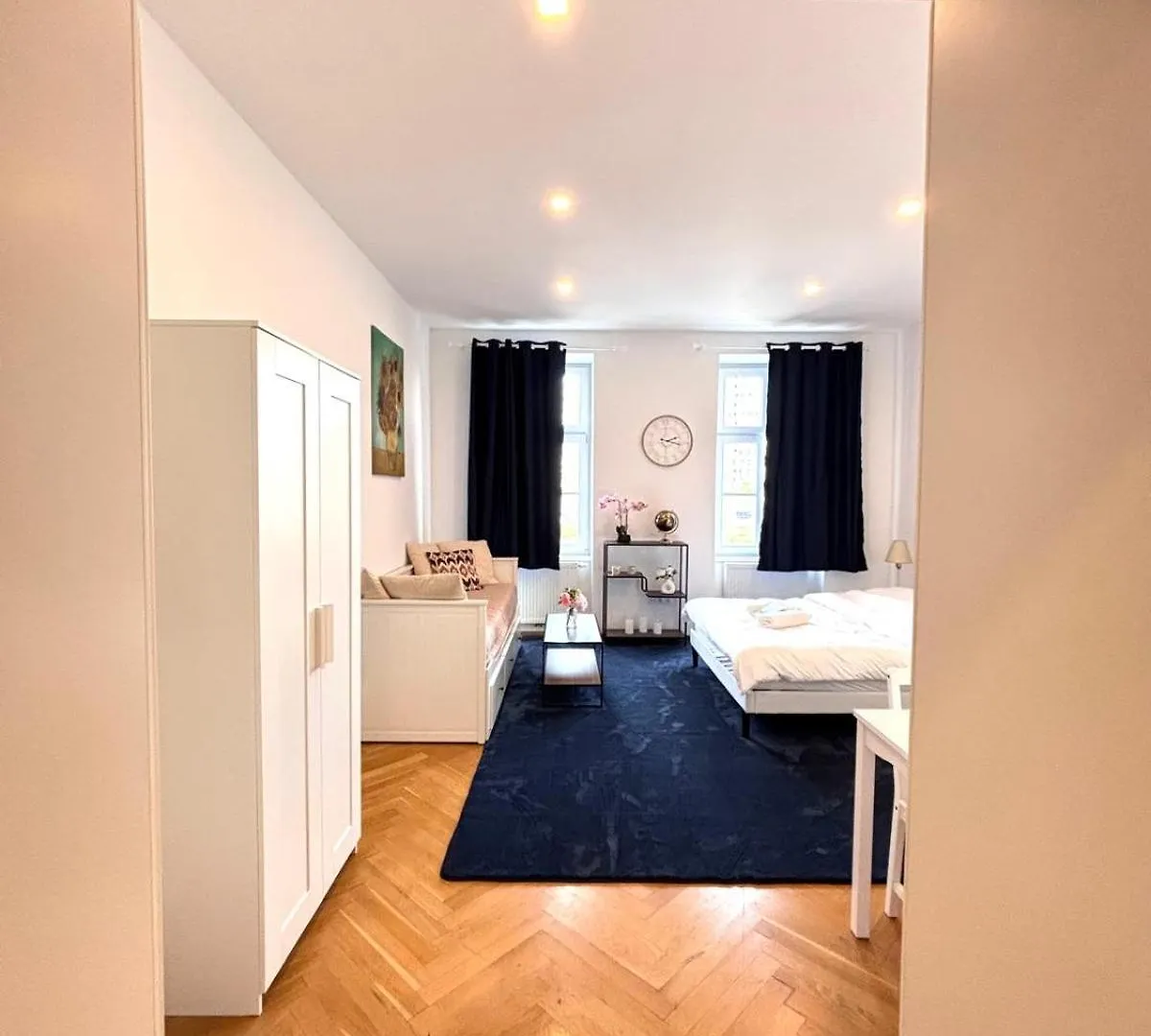 Royalty Zimmer Vienna